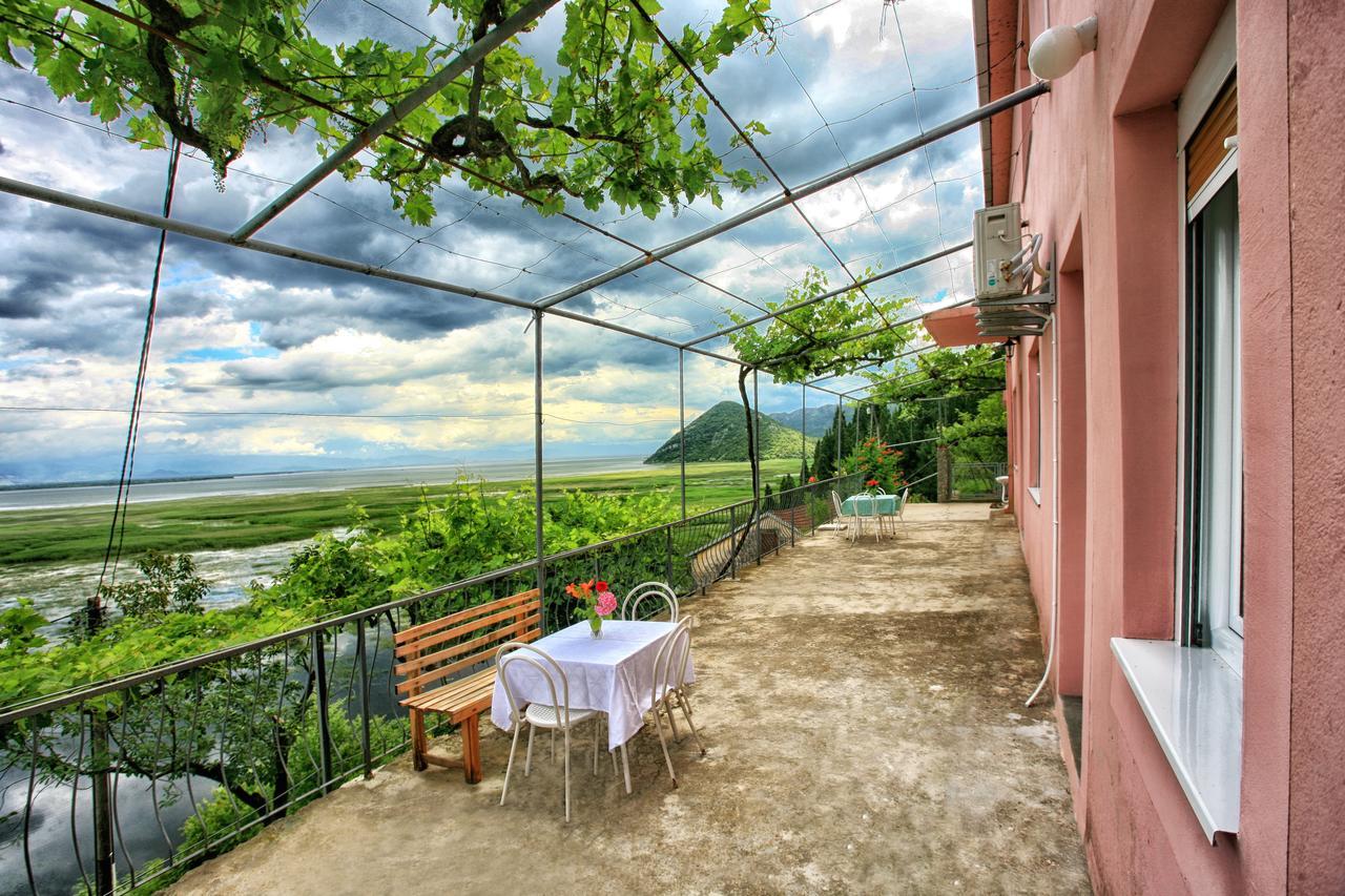 Apartments Lake View Virpazar Ngoại thất bức ảnh