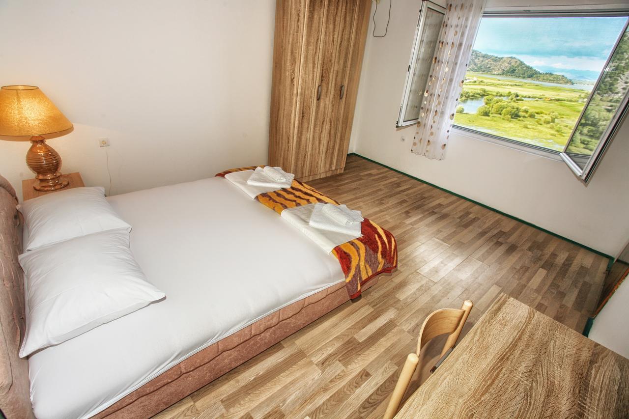 Apartments Lake View Virpazar Ngoại thất bức ảnh