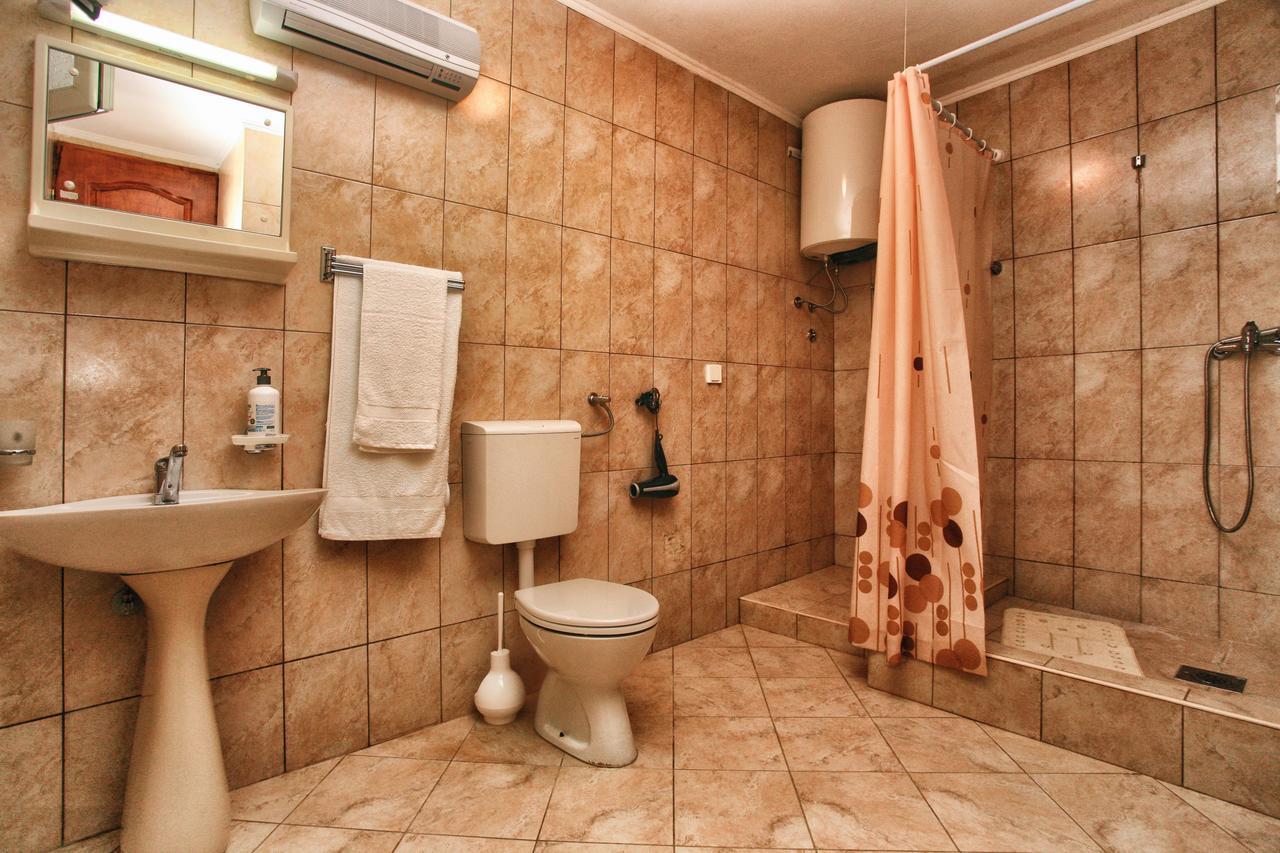 Apartments Lake View Virpazar Ngoại thất bức ảnh